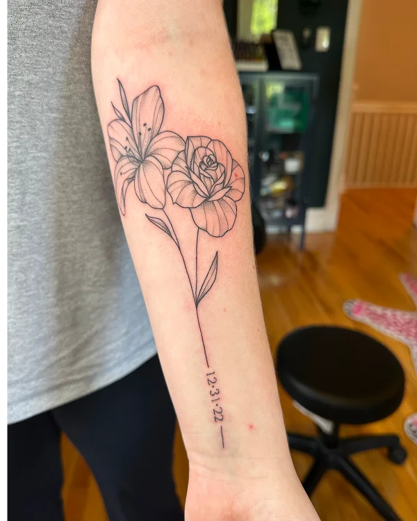 Fine Line Flower